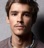 Brenton Thwaites