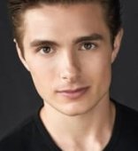 Gino Anania