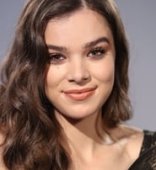 Hailee Steinfeld
