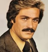 Kadir İnanır