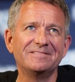 Sean Pertwee