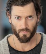 Damon Lipari