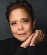 Dolly de Leon