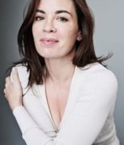Eve Macklin