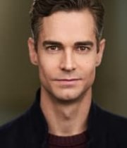 Ian Hawkins