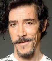 Óscar Jaenada