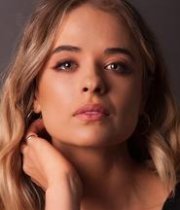 Raechelle Banno